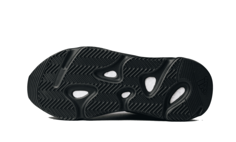 Adidas Yeezy 700 MNVN Triple Black - FV4440