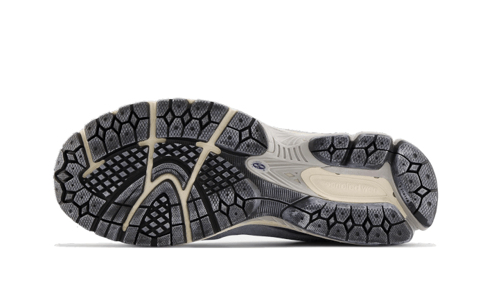 New Balance 2002R Protection Pack Purple - M2002RDI