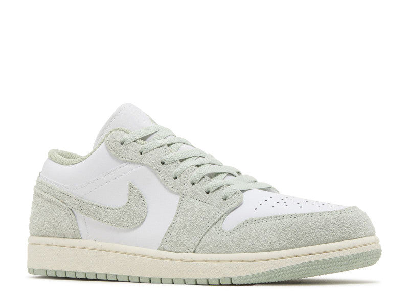 Air Jordan 1 Low SE Seafoam