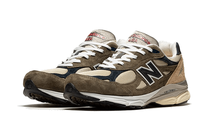 New Balance 990 v3 Made In USA Green Cream - M990TO3