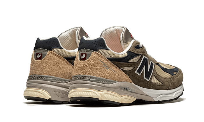New Balance 990 v3 Made In USA Green Cream - M990TO3
