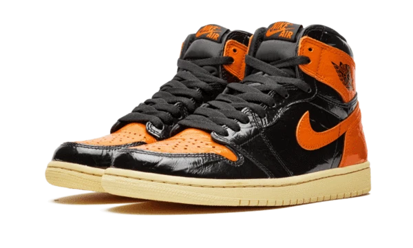 Air Jordan 1 Retro High Shattered Backboard 3.0 - 555088-028