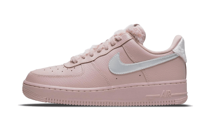 Nike Air Force 1 Low Pink Sherpa - DO6724-601