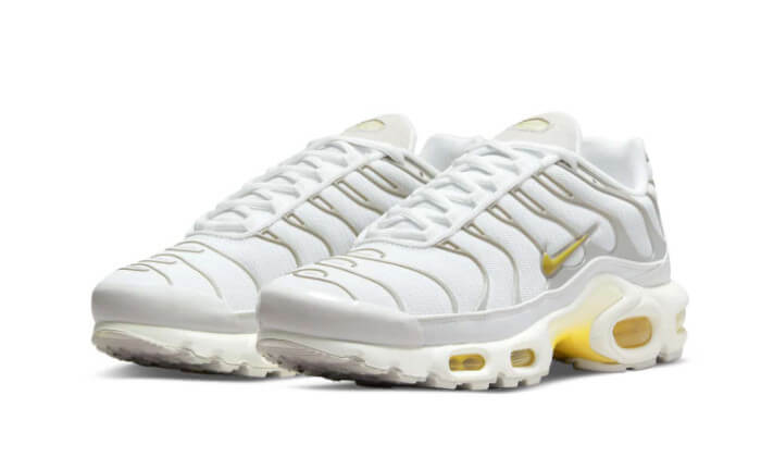 Nike Air Max Plus Summit White Celery - DV6987-100