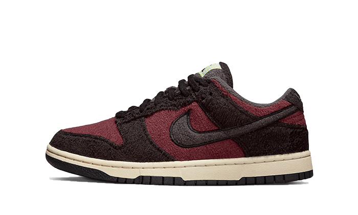 Nike Dunk Low SE Fleece Burgundy Crush - DQ7579-600